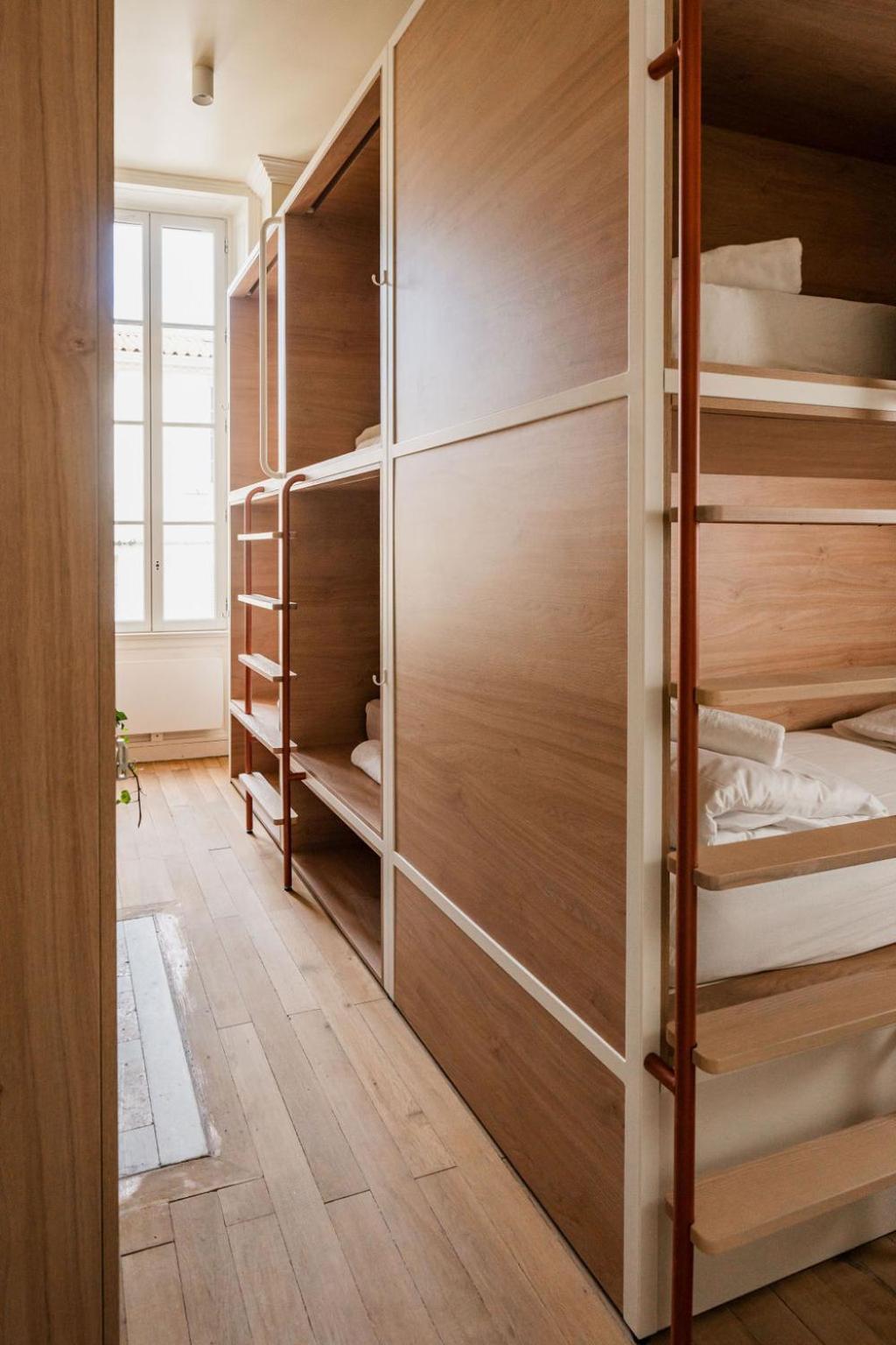 Central Hostel La Rochelle Centre エクステリア 写真