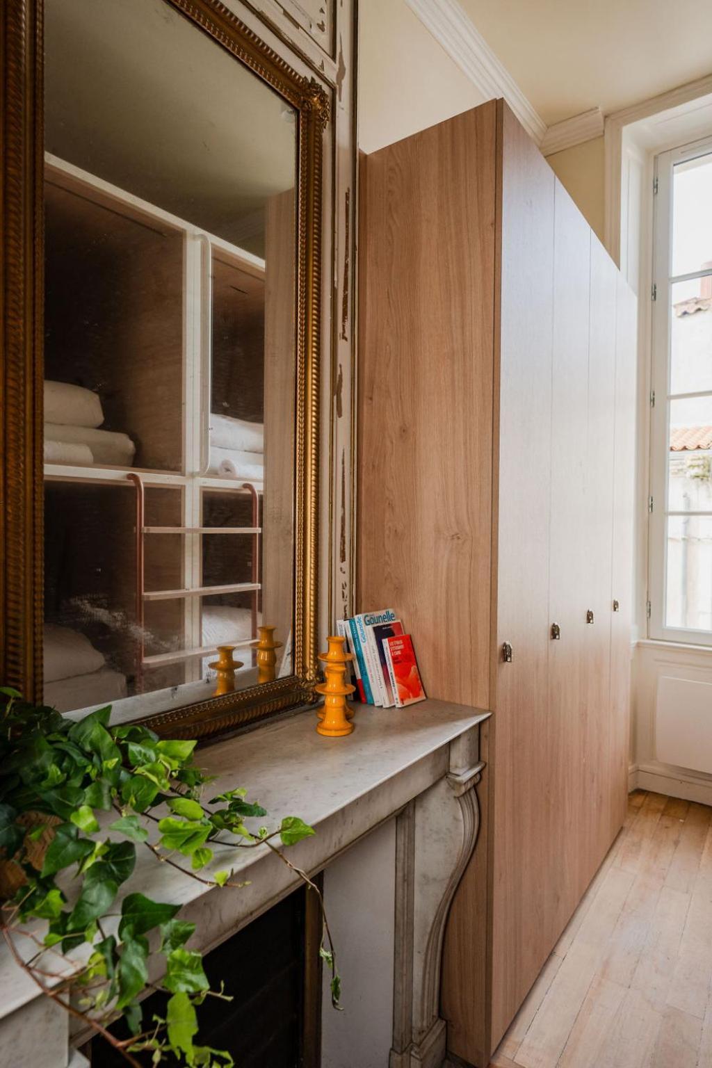 Central Hostel La Rochelle Centre エクステリア 写真